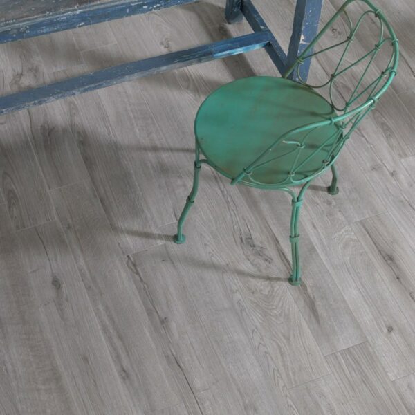 Muniellos Grey Wood Effect Porcelain Floor Tiles 900x150 - Image 3