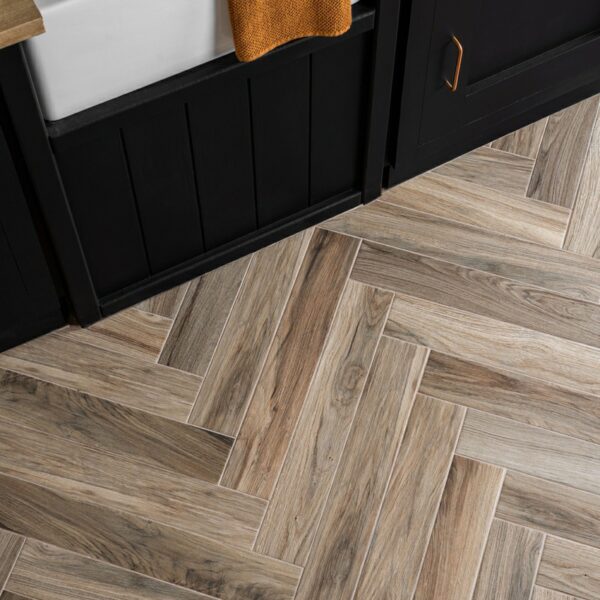 Bosco Castagno Wood Effect Porcelain Floor Tiles - Image 11