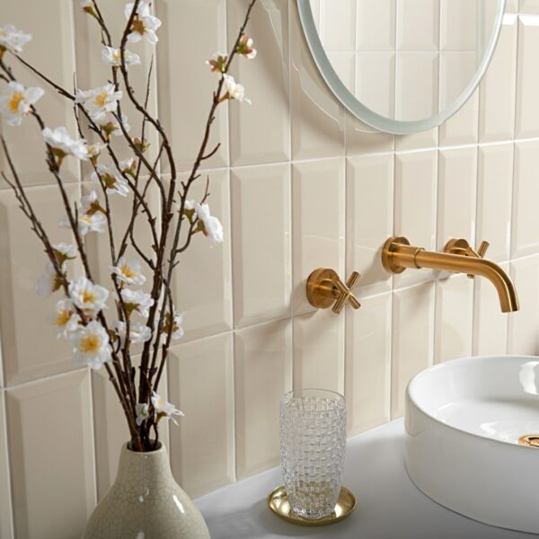 Metro Victoria Cream Gloss Metro Tiles - Image 3