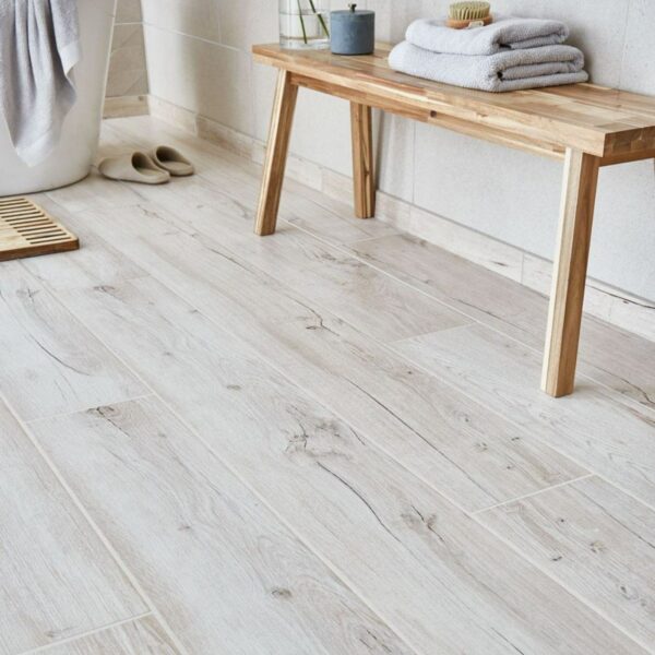 Muniellos Light Oak Wood Effect Porcelain Floor Tiles - Image 3