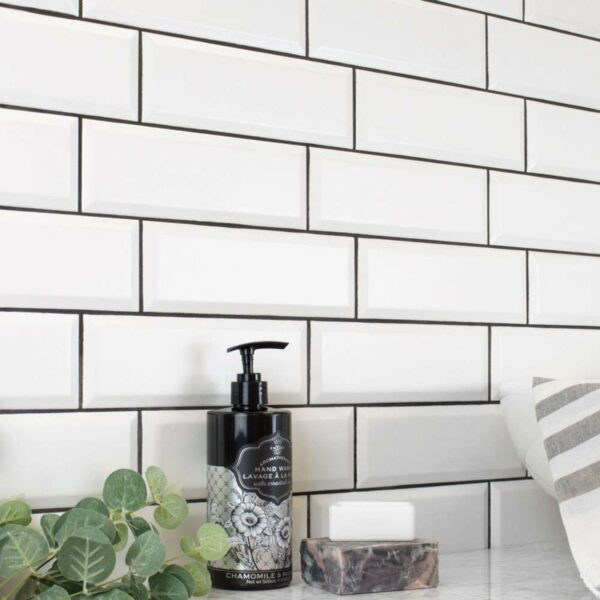 Plush Antique White Matt Large Metro Wall Tiles